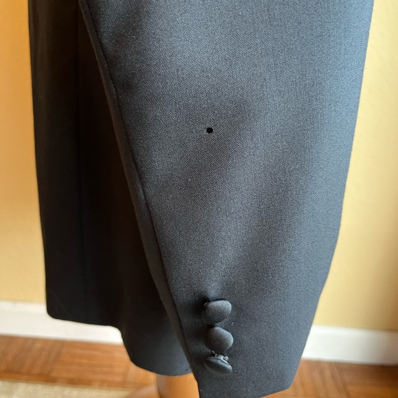 Albert Nipon All Wool 2 Piece Black Tuxedo Size 41R Pants W34” L29.5” - Picture 15 of 16